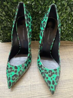 Casadei Emerald Green Leopard Patent Pumps NIB. Rare sold out colorway. Size 9